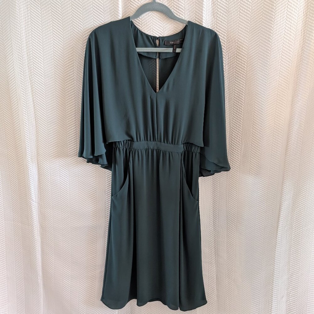 BCBGMaxAzria Brittni Green Chiffon Cape Dress Size XS Split Back Wedding Guest